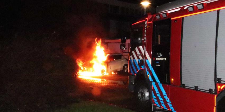 autobrand-brandweer-donker