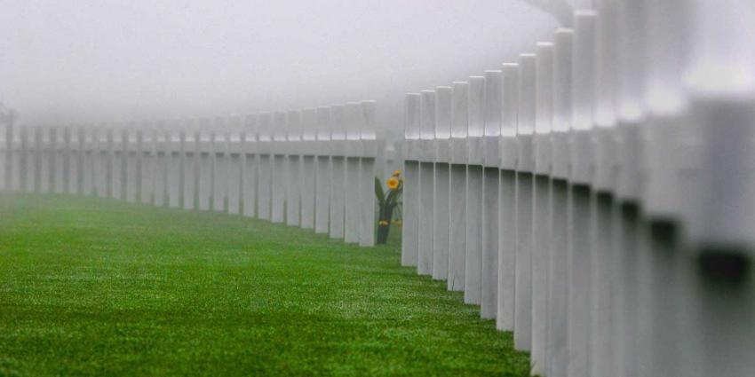 Duizenden belangstellenden eren gesneuvelde VS-militairen Margraten