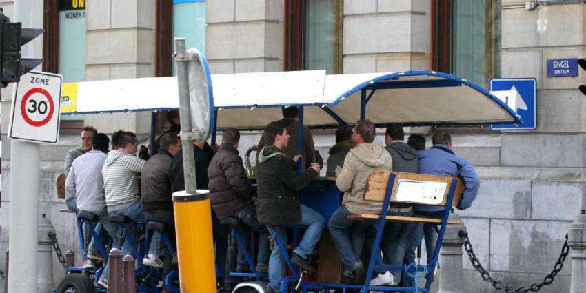 Verbod op bierfietsen centrum Amsterdam blijft van kracht