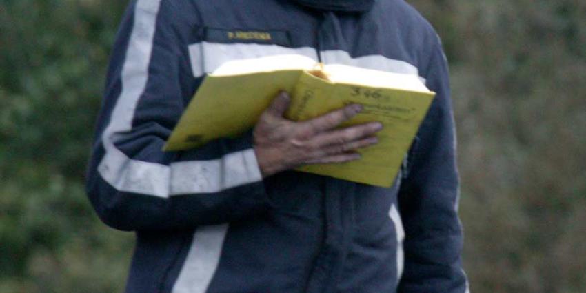 Lekkage in vat met bijtende stof in Sas van Gent