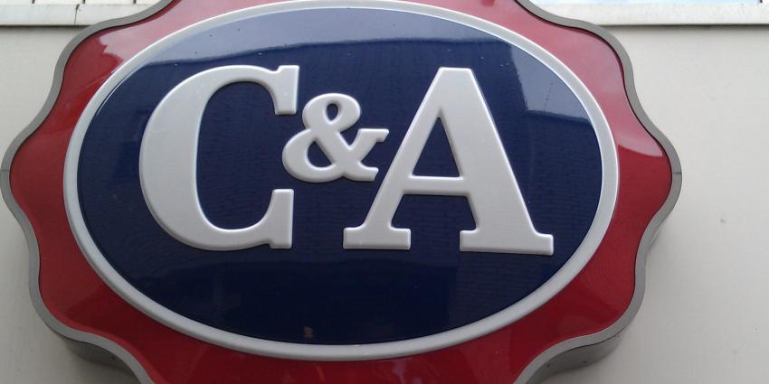 Kleding van C&A en H&M gemaakt en verpakt voor hongerloon in Chinese gevangenissen