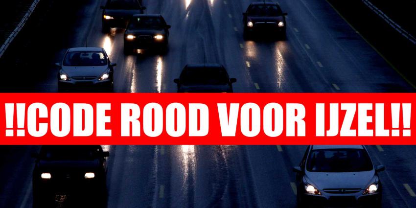 code-rood-ijzel