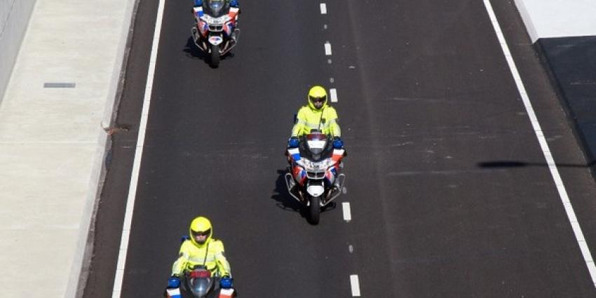 Asociale motorrijders massaal op de bon