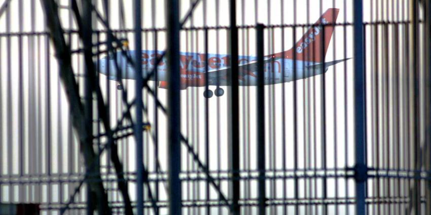 Spannende momenten voor passagiers vliegtuig met brand in motor