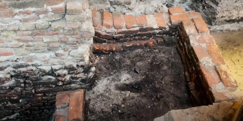 fundering-binnenhof-middeleeuwen-FlorisV