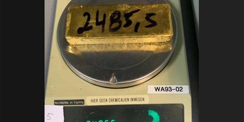 goudstaaf-weegschaal