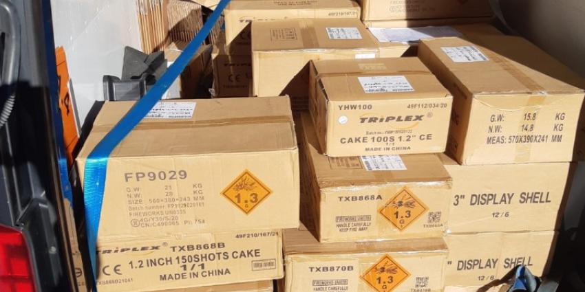 in beslag genomen vuurwerk