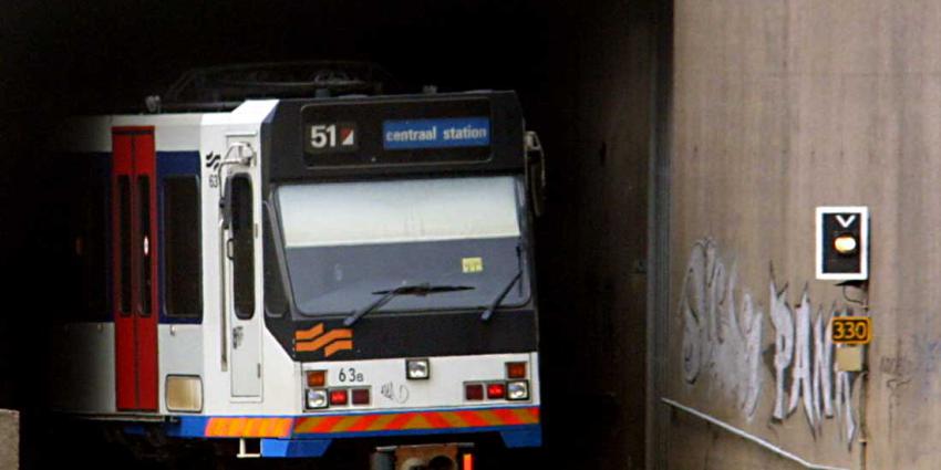 Zes jaar celstraf en TBS geëist voor dodelijke steekpartij Amsterdamse metro