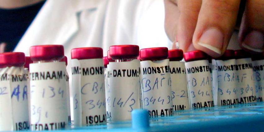 monster-reageerbuis-laboratorium