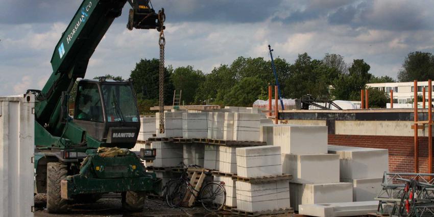 nieuwbouw-woningen-bouwkraan