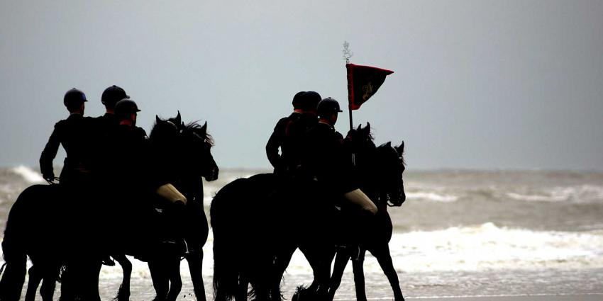 paarden-prinsjesdag-strand