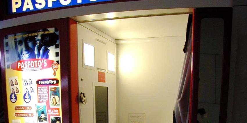 ACM vindt pasfotohokjes stadsdeelkantoren Amsterdam geen oneerlijke concurrentie