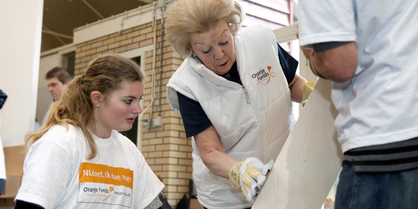 Prinses Beatrix zet zich in voor kinderen met een beperking tijdens NLdoet