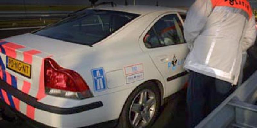 'Hasj-auto' inbeslaggenomen na opvallend rijgedrag