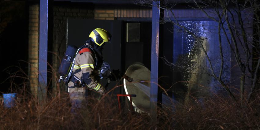 Brandweer blust na