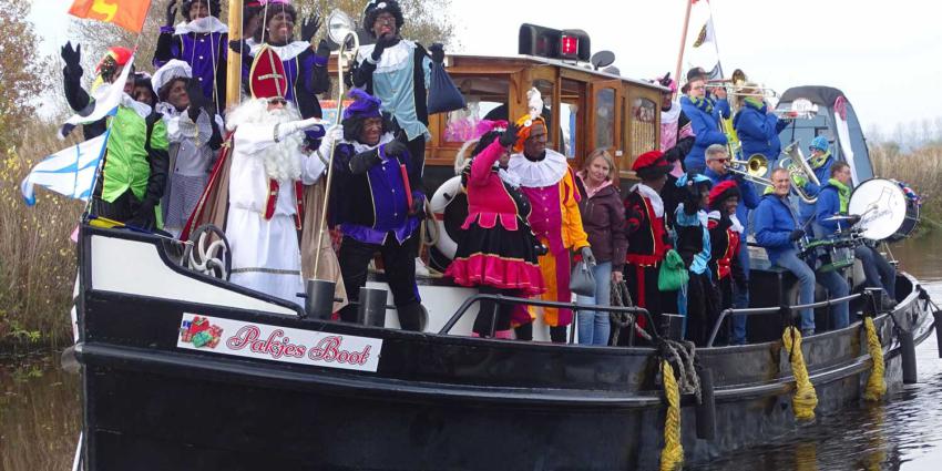 sinterklaas-intocht-boot