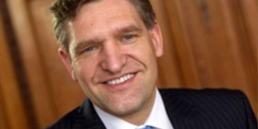 Kabinet zal referendumuitslag over aftapwet negeren