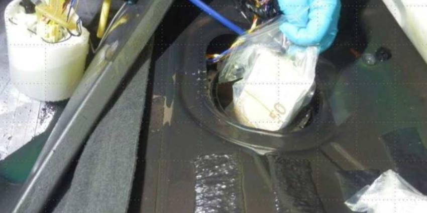 Politie pakt witwasser met 770.000 euro in brandstoftank