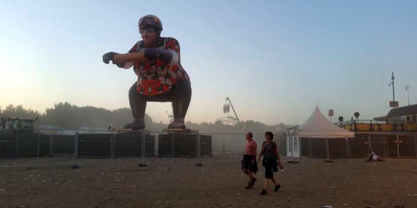 Tante Rikie voor het laatst in haar rol als festivaldirectrice Zwarte Cross