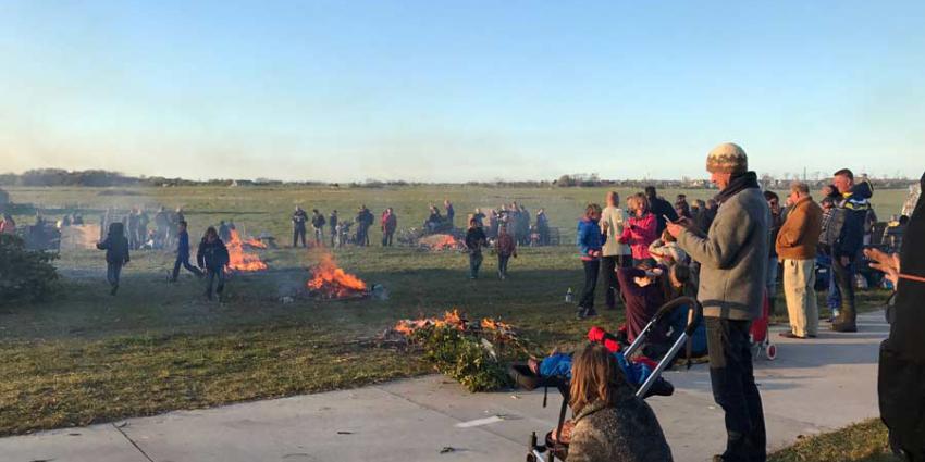 Texel in brand om voorjaar in te luiden