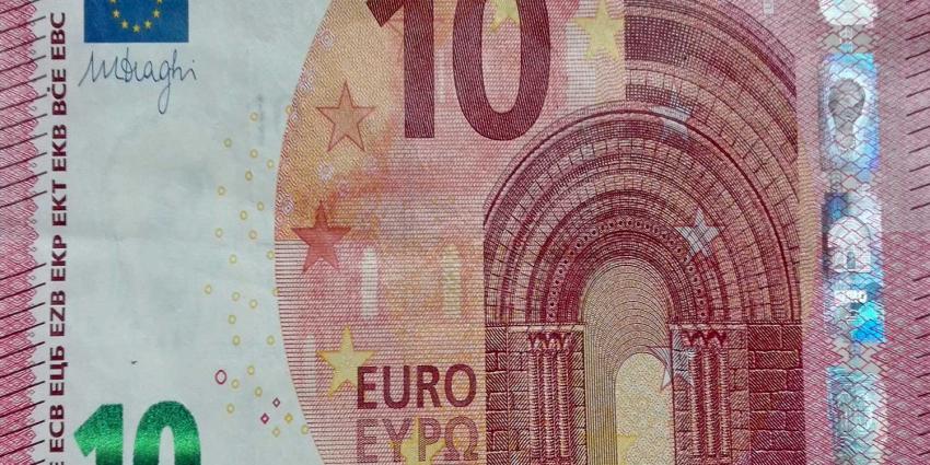 'Als niemand mij 10 euro geeft, steek ik één van jullie in de nek'