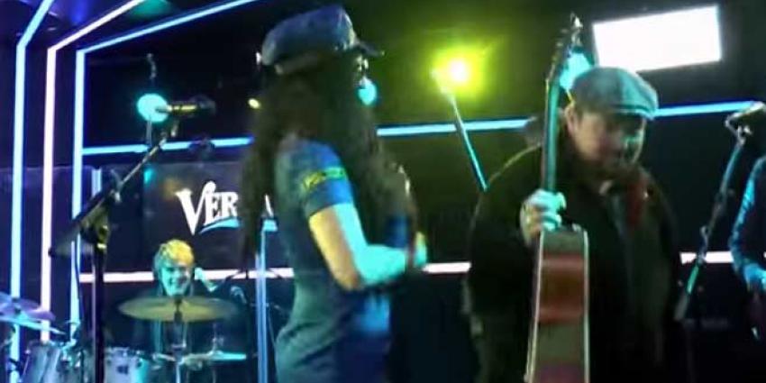 Tim Knol verlaat boos studio na nieuwe streaker-grap Giel Beelen