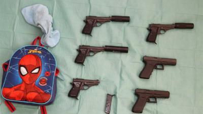 vuurwapens-geluidsdemper-kindertas