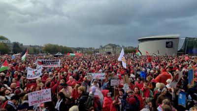 Rode Lijn-demonstratie in Amsterdam