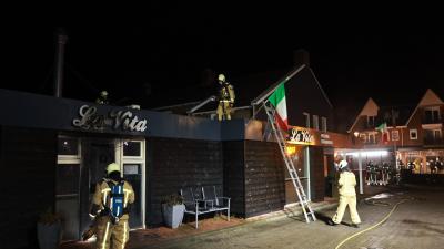 Brandweer voert nabluswerkzaamheden uit