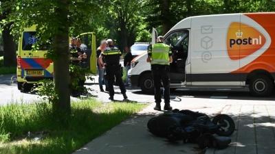 scooter-busje-aanrijding-Vries