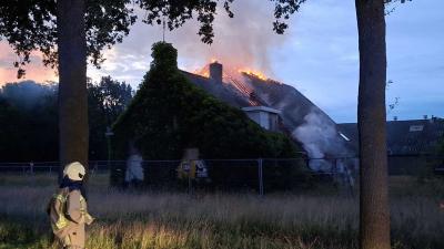 boerderij-brand-brandweer