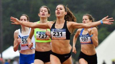 Anne Knijnenburg Nederlands kampioen op 800 meter