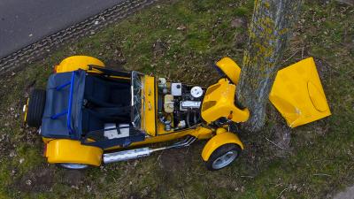 Foto van aanrijding met Donkervoort | Persburo Sander van Gils | www.persburausandervangils.nl