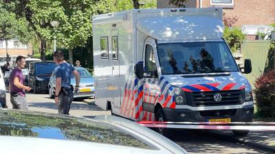 Politie doet onderzoek in Vogelkersstraat