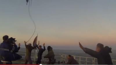 Foto van entering Greenpeace-schip