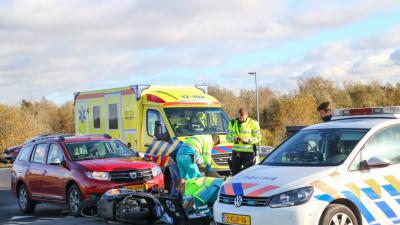 Bromfietser gewond door aanrijding