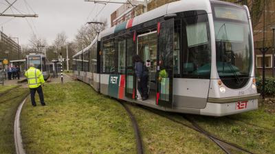 Foto van deel tram gaat verkeerde kant op | Flashphoto | www.flashphoto.nl