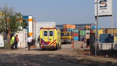 Zwaargewonde bij bedrijfsongeval in Schiedam