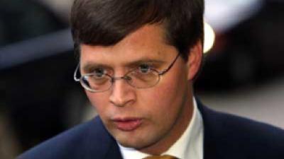 Balkenende wil debat over normen en waarden 