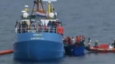 Nederland neemt twintig migranten op van het NGO-schip Lifeline