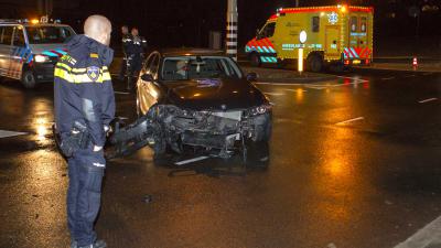 Zwangere vrouw gewond bij aanrijding