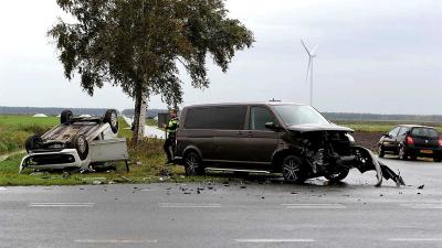 aanrijding-auto-bestelbus