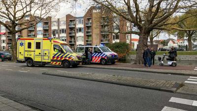Man in scootmobiel aangereden, dader spoorloos
