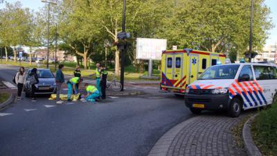 meisje, fiets, aangereden