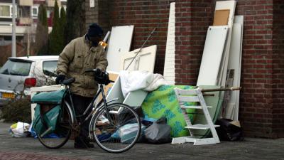 Mansveld wil afvalscheiding in flats verbeteren 