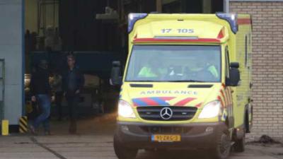 Persoon raakt bekneld tijdens werk in Vlaardingen