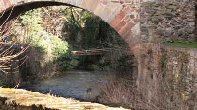 beekje-brug-stenen