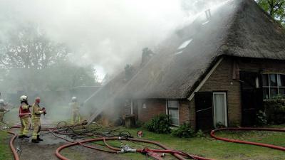 boerderij-dakbrand