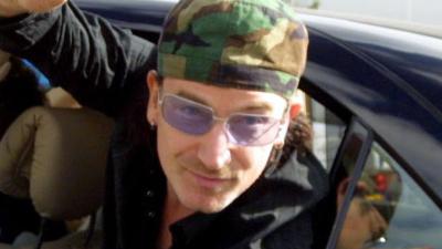 U2 blaast concert af vanwege bedreiging pistool