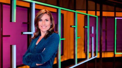 Presentatrice Brecht van Hulten programma Kassa | Taco Smit